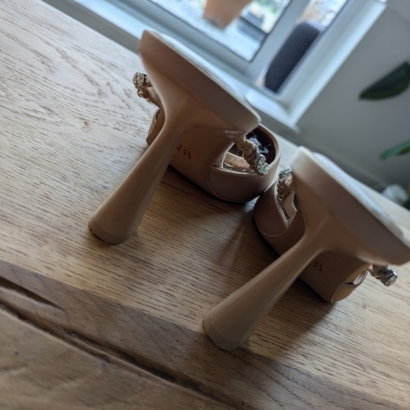 Zara Heels - Picture 4 of 4